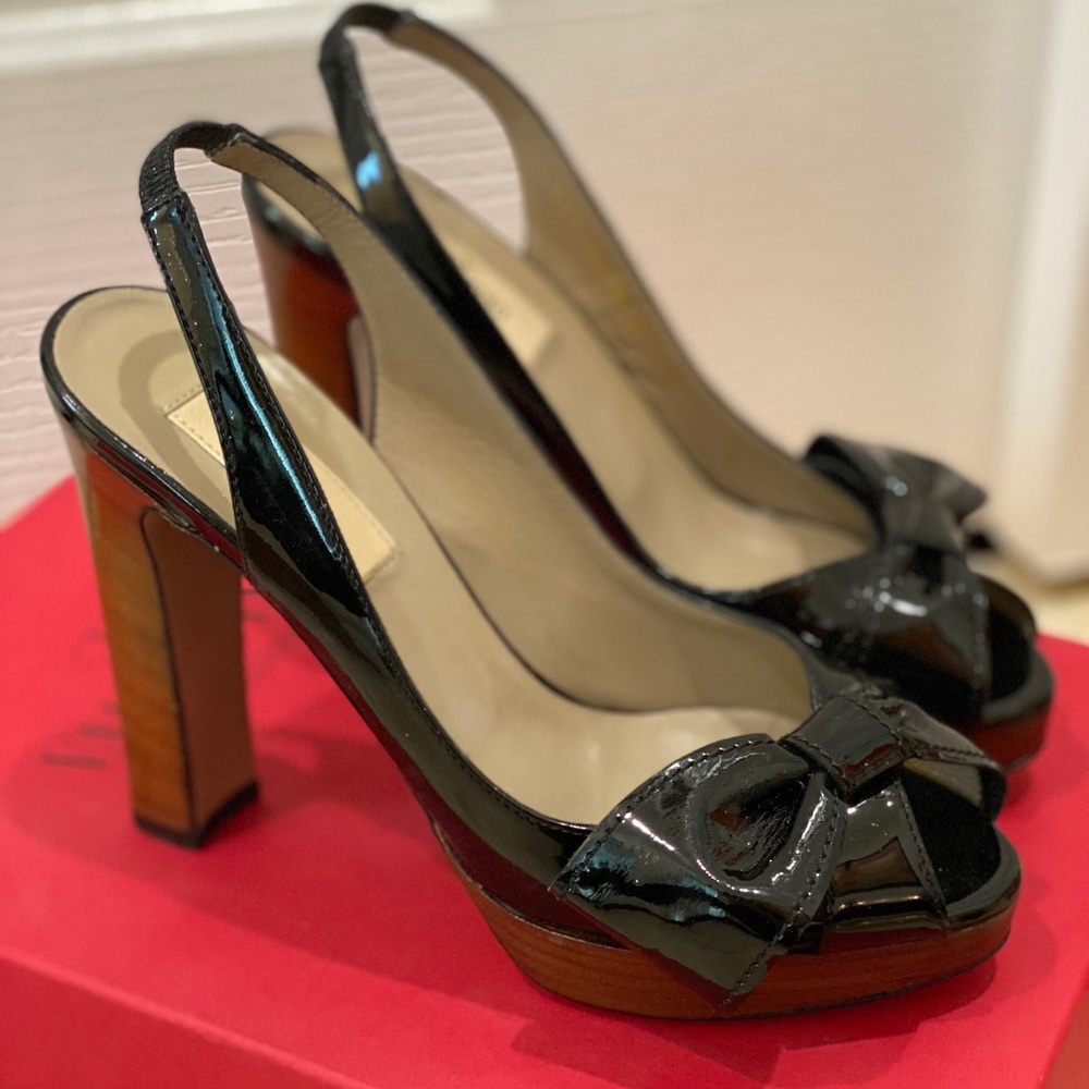 AuthenticValentino Glam Mena Slingback patent Heel